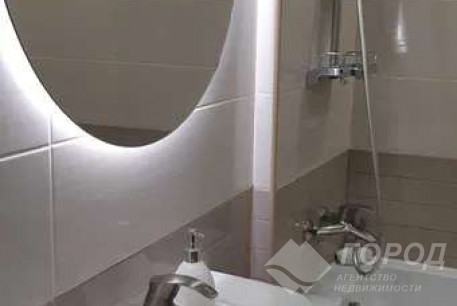 Сдам 1-кімнатну квартиру в новобудові, Сосновая Горка, Павловка, Код: 798497/1