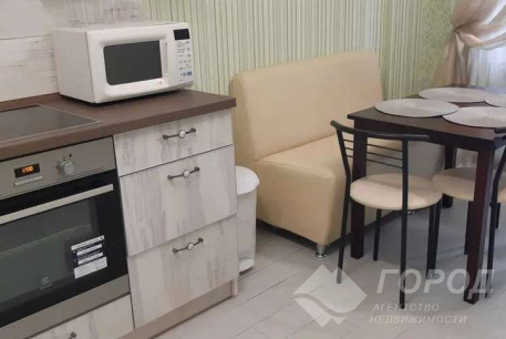 Сдам 1-кімнатну квартиру в новобудові, Сосновая Горка, Павловка, Код: 798497/1