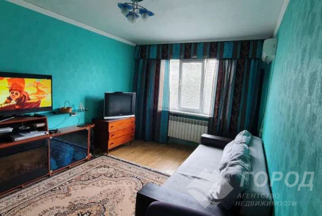 Продам 1-кімнатну квартиру, Гагарина проспект, Остановка Державинская, Код: 798507/1