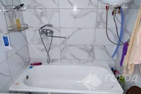 Продам гостинку, Песочин, Код: 798508/1