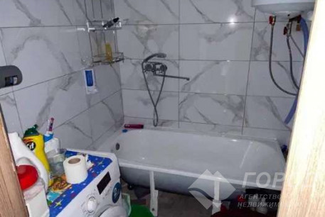 Продам гостинку, Песочин, Код: 798508/1