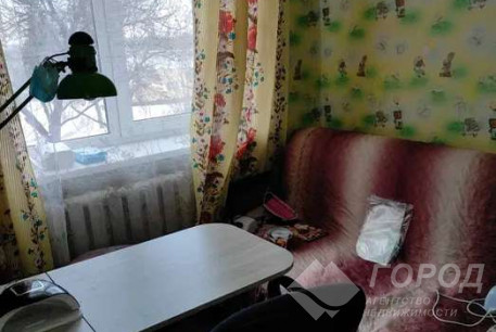 Продам 3-х кімнатну квартиру, Дергачевский р-н, Подворки (Дергачевский район), Код: 798593/1