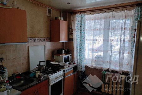 Продам 3-х кімнатну квартиру, Дергачевский р-н, Подворки (Дергачевский район), Код: 798593/1