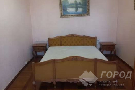 Продам 4-х кімнатну квартиру, Алексеевка, Код: 798595/1