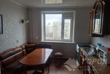 Продам 4-х кімнатну квартиру, Алексеевка, Код: 798595/1