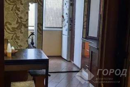 Продам 4-х кімнатну квартиру, ХТЗ, ХТЗ метро, Код: 798663/1