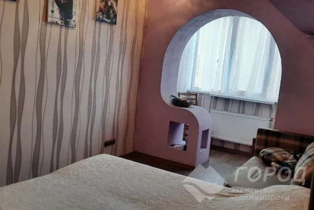 Продам 4-х кімнатну квартиру, ХТЗ, ХТЗ метро, Код: 798663/1