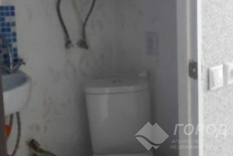 Продам гостинку, Центральный рынок, Код: 798666/1