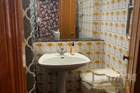 Сдам 2-х кімнатну квартиру, Центр, Ярослава Мудрого пл., Код: 798698/5