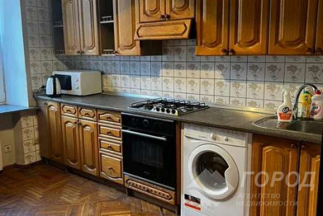 Сдам 2-х кімнатну квартиру, Центр, Ярослава Мудрого пл., Код: 798698/5