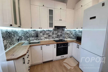 Сдам 3-х кімнатну квартиру, Центральный рынок, Локомотив, Код: 798699/2