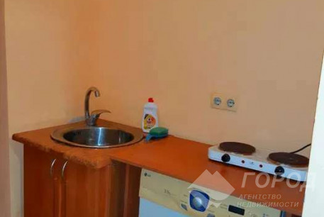 Сдам гостинку, ХТЗ, ХТЗ метро, Код: 798728/1