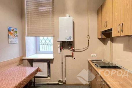 Продам 4-х кімнатну квартиру, Центр, Архитектора Бекетова метро, Код: 798764/5