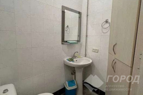 Продам 4-х кімнатну квартиру, Центр, Архитектора Бекетова метро, Код: 798764/5