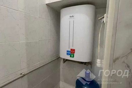 Продам 4-х кімнатну квартиру, Центр, Архитектора Бекетова метро, Код: 798764/5