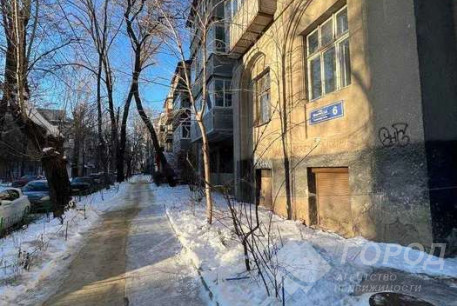 Продам 4-х кімнатну квартиру, Центр, Архитектора Бекетова метро, Код: 798764/5