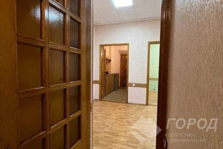 Продам 4-х кімнатну квартиру, Центр, Архитектора Бекетова метро, Код: 798764/5