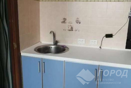 Сдам гостинку, Гагарина проспект, Защитников Украины метро (Площадь Восстания), Код: 798767/1