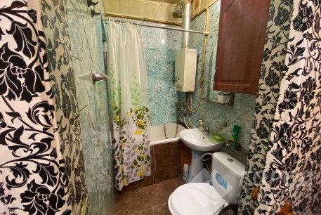 Продам 2-х кімнатну квартиру, Сосновая Горка, Павловка, Код: 798794/1