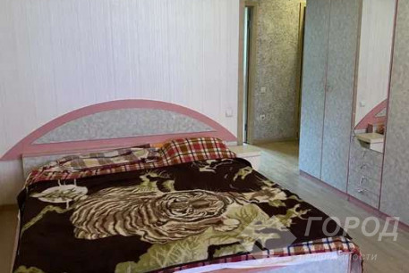 Сдам 3-х кімнатну квартиру, Центр, Университет метро, Код: 798813/2