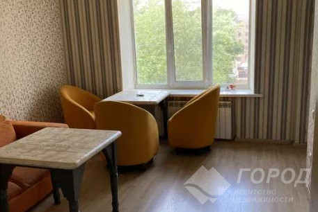 Сдам 3-х кімнатну квартиру, Центр, Университет метро, Код: 798813/2