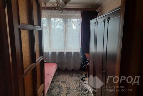 Продам 2-х кімнатну квартиру, Дергачевский р-н, Подворки (Дергачевский район), Код: 798896/1