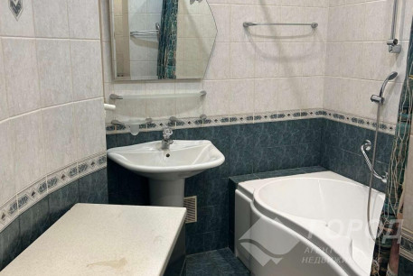 Сдам 3-х кімнатну квартиру, Центр, Код: 798908/1