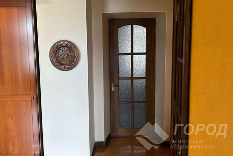 Сдам 3-х кімнатну квартиру, Центр, Код: 798908/1