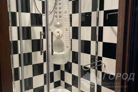 Сдам 3-х кімнатну квартиру, Центр, Код: 798908/1