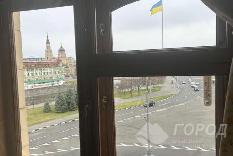 Сдам 3-х кімнатну квартиру, Центр, Код: 798908/1