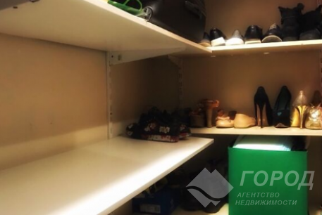 Продам 4-х кімнатну квартиру, Сосновая Горка, Научная метро, Код: 798939/2