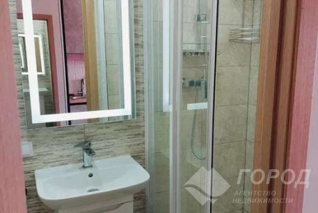 Сдам гостинку, Центр, Площадь Конституции метро (Советская), Код: 798977/1