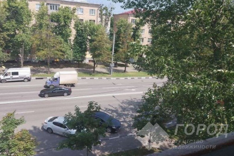 Продам 2-х кімнатну квартиру, Павлово поле, Ботанический сад метро, Код: 798982/2