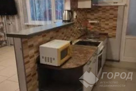 Сдам гостинку, Новые дома, Армейская метро (Советской Армии), Код: 799057/6