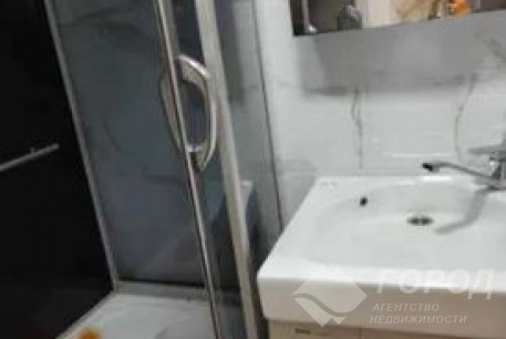 Сдам гостинку, Новые дома, Армейская метро (Советской Армии), Код: 799057/6