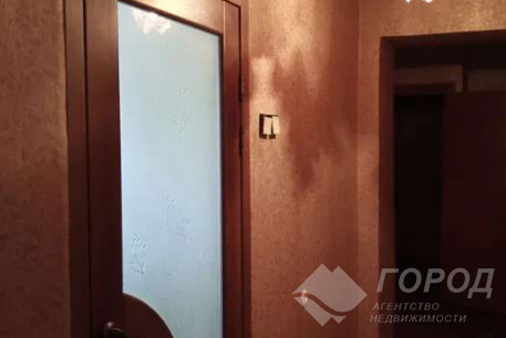 Продам 4-х кімнатну квартиру, Дергачевский р-н, Подворки (Дергачевский район), Код: 799083/1