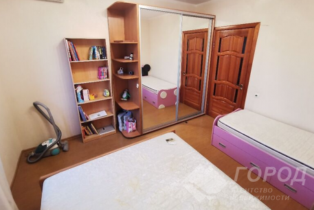 Продам 4-х кімнатну квартиру, ХТЗ, Масельского метро, Код: 799096/1