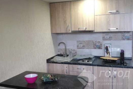 Сдам гостинку, Гагарина проспект, Защитников Украины метро (Площадь Восстания), Код: 799133/2