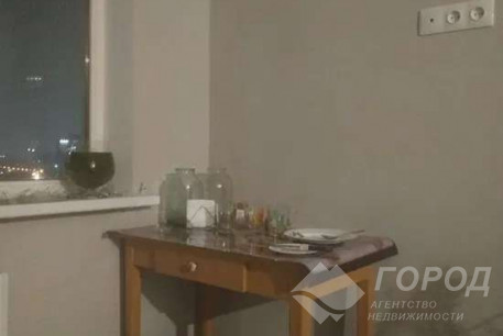 Продам 1-кімнатну квартиру, Центральный рынок, Южный вокзал метро, Код: 799152/2