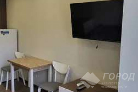 Сдам гостинку, Холодная Гора, Спортивная школа, Код: 799157/1