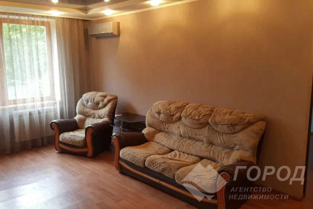 Сдам 3-х кімнатну квартиру, Гагарина проспект, Защитников Украины метро (Площадь Восстания), Код: 799224/1