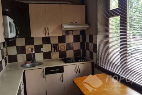 Сдам 3-х кімнатну квартиру, Гагарина проспект, Защитников Украины метро (Площадь Восстания), Код: 799224/1