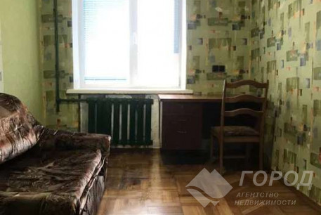Продам 3-х кімнатну квартиру, Гагарина проспект, Конный рынок, Код: 799238/2