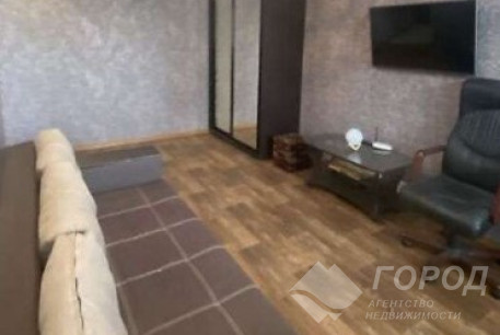 Продам 1-кімнатну квартиру, Рогань, Код: 799249/2