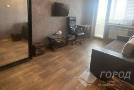 Продам 1-кімнатну квартиру, Рогань, Код: 799249/2