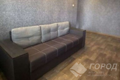 Продам 1-кімнатну квартиру, Рогань, Код: 799249/2