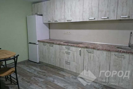 Продам 5-и кімнатну квартиру, Центр, Код: 799277/1