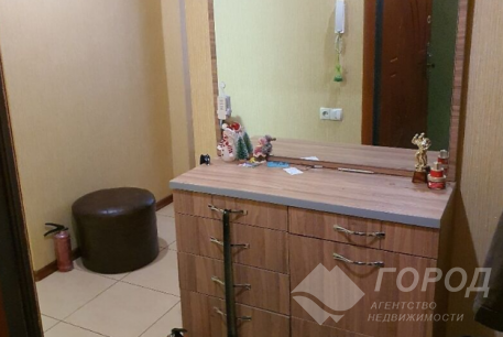 Продам 1-кімнатну квартиру, Гагарина проспект, Защитников Украины метро (Площадь Восстания), Код: 799278/1