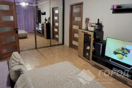 Продам 2-х кімнатну квартиру, ХТЗ, ХТЗ метро, Код: 799279/1