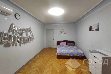 Продам 3-х кімнатну квартиру, Гагарина проспект, Код: 799282/1